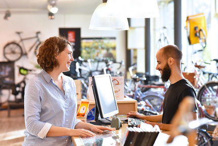 ERP and on-site customer advice in retail